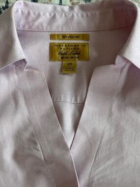 Taylor Light Pink Petite Dress Shirt